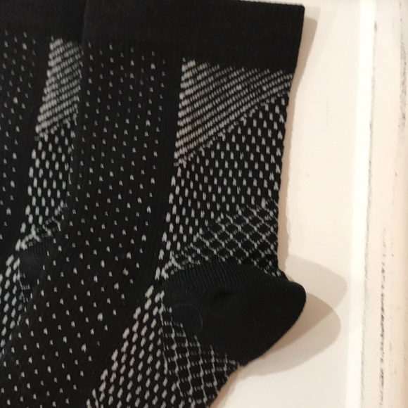 One compress Anti Fatique foot sleeves - Picture 3 of 4